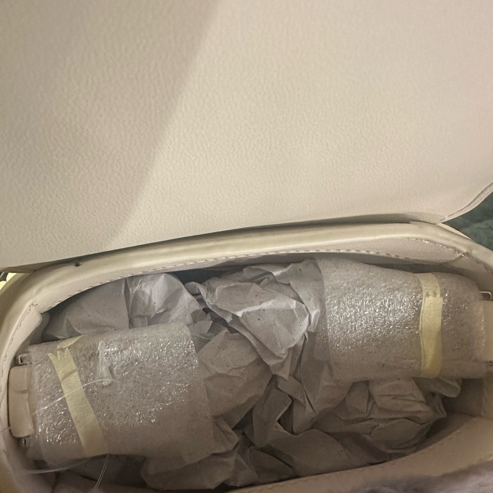 Kate Spade Gray and White Owl Crossbody Bag - Picture 7 of 8